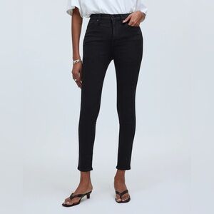 Madewell 10" High-Rise Skinny Jeans in Black Frost